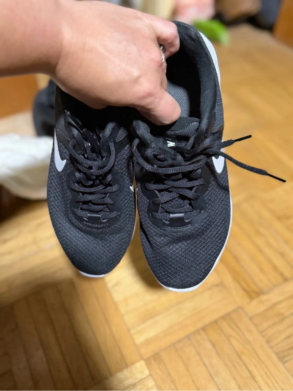 Nike Revolution 6 Black Women's Running Tennis Shoes Size 8.5